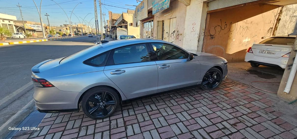 السلام عليكم
هوندا اكورد سبورت  L
موديل ٢٠٢٤
ماشيه ١٣٠٠٠
السعر ١٨٥ ورقه
وهذا رقم الشاصي
1HGCY2F75RA084508
رقم بغداد بأسمي
وهذا الرقم بي واتس ***********
