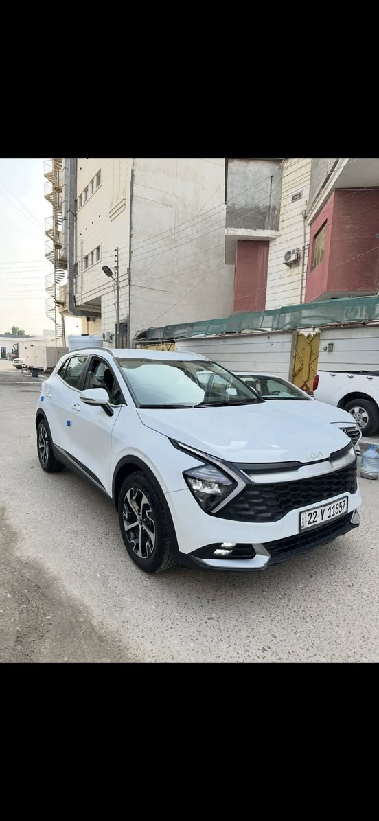 سبورتج 2025 خليجي رقم اربيل جديد🪬
مكفول صبغ ضربه تبديل بارد 
ماشيه 9000 زيرو 🪬
 موصفات معروفه سبورتج 
حساسات امامي خلفي كامره خلفي بصمه تغشيل عن بعدلد امامي خلفي تبريد قطعتين مري شفط تحكم ستيران وباقي موصفات معروفه 
سعر  232  بيه مجال لشراي يتصل 
***********
مكان سياره بصره
