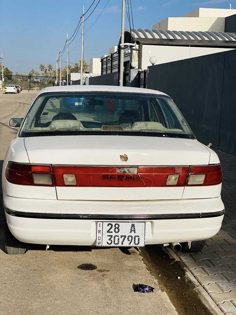 كيا سيفيا للبيع 

موديل 93 رقم نجف انكليزي 

مداور ثانيوم 

السعر 33 وبيهة مجال بسيط 

مكاني النجف الكوفه 

الأستفسار ***********
