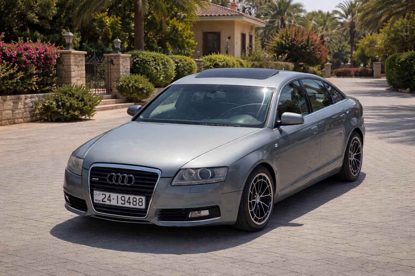 بسم الله ما شاءالله حبيبتي للبيع (دودو)💕

  اودي A6 موديل 2007 لون شمباني مميز فُل كامل أعلى صِنف ؛   
الفحص : امامي جيد  
الخلفي قصعات 
ممشى قليل جداً 200 ألف فقط !! 

الإضافات :
-فتحة كريستال 7 حركات .
-جير اوتوماتيك تب ترونيك .
-نظام رياضي S + شيفترات خلف الطارة (+,-).
مري ضب كهرباء مدفئة 
-كراسي جِلد كهرباء + مدفئة .
-تحكم طارة + مثبت سرعه .
-حساسات اماميه + خلفيه للأِصطفاف .
-مكيّف LIMITED مفصول يعمل بكفاءة .
-تدعم CD CHANGER جهاز Audi كآمل أصلي .
-نظام مانع انزلاق + نظام ABS .
-شاشة AUDI الأصليه + تحكم ماوس .
-اضوية زينون + LED أصلي .
-كشافات ضَباب .
-ستارة خَلفي كهربائي .
-زجاج ملوَّن أصلي + ستائر خلفيه أصليه .
-شاشة وسط للتحكم بكآمل السيارة ، وتظهر جميع الاعطال والمعلومات والتفاصيل...
ماتور 2000 تيربو  تمشي داخلي 180 خارجي 250
ترخيص 150  دينار مع تامين

السعر :6.250

           والعديد من المواصفآت ...

للاستفسار : 0796501214


**إذا كنت صاحب هذا الإعلان وتريد حذفه لأي سبب، رجاءا أرسل رسالة إلى الدعم الفني**