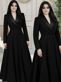 فستان • 145سم • قياسات 42-52`,`توصيل`,`جودة اولى