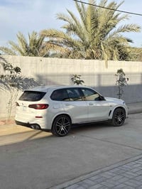 bmw X5 2022   للبيع. تفاصيل اكثر الاتصال على الرقم   (  07838885082  )...
