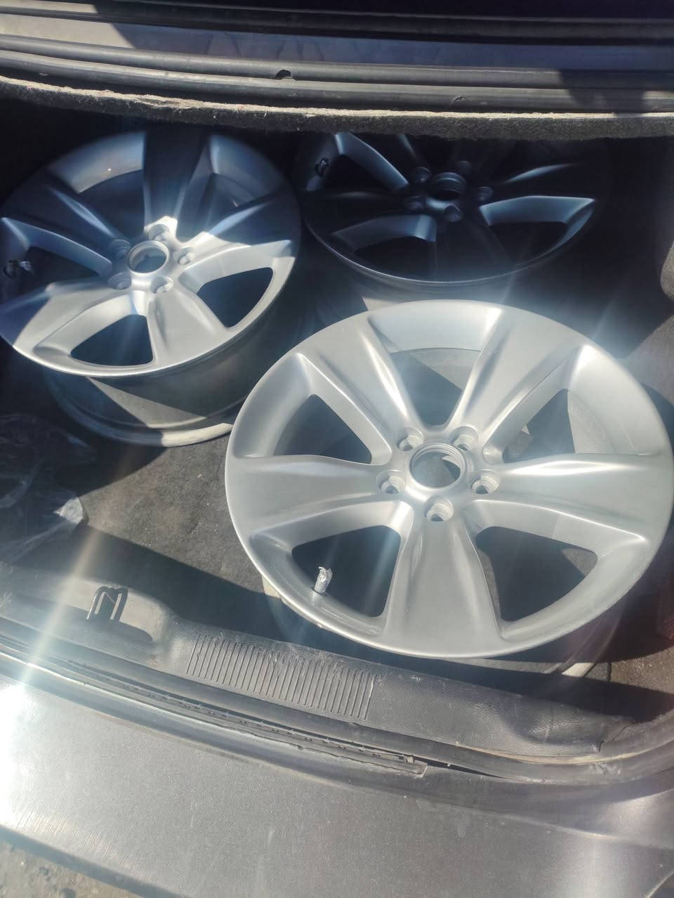 سلام عليكم ويل sxt مال جارجر حجم ١٨ للبيع مكاني كربله ب٣٥٠ كلش حلوات بدون شخوط ***********
