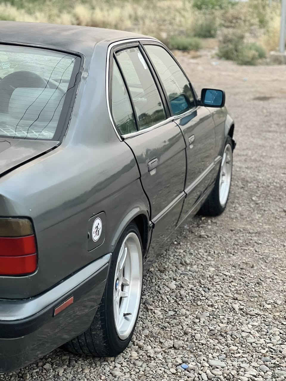 BMW  .1990 .530 .   كير عادي  بجم عريض    للبيع فقط
سنويه لل 2027 عضم عاج تحويل ثاني يوم 
سيارة مكفولة من الضربه  ومن غرمات  .  تخم تاير. . زنون .  كهربائيات كاملة  . حدادية حلوة . سيارة نضيف  ومرتبه 🔥🪾🇩🇪 
 مكاني ديالى المقداديه . السعر 46 بيها مجال بسيط


**إذا كنت صاحب هذا الإعلان وتريد حذفه لأي سبب، رجاءا أرسل رسالة إلى الدعم الفني**