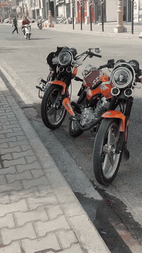 سلام عليكم عندي درجات دايون 3برتقالي 24و23و20لبيع اشراف بسمي  كلمن وسعره  وهاذه رقمي ***********غا
