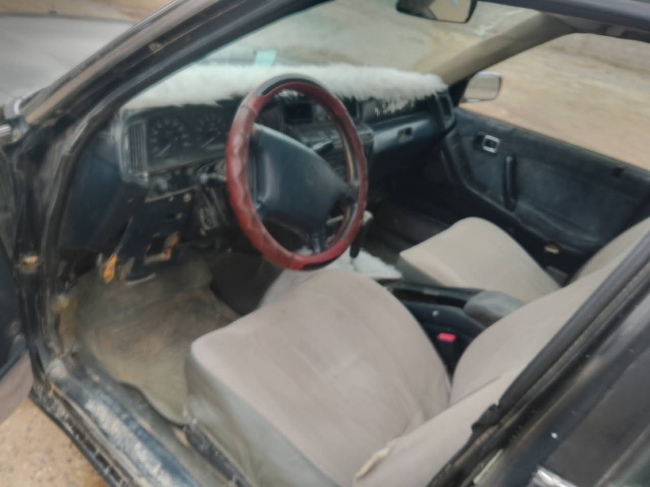 البيع رقم نينوا كير محرك شرط تحويل سنويه جديده صدر تواير كهربايات كله شقاله شوف العين سعر 50 وبيها مجال مكان سياره تلول الباج ***********
