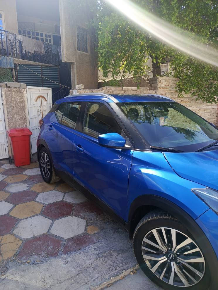 Nissan kicks 2022
مواصفات 
رادار امامي
رادار خلفي
نقط عمياء
حساس خلفي
توقف ذاتي امامي خلفي
بصمة تشغيل 
بصمة ابواب
تشغيل عن بعد 
بلاجتكور 
شاشة اعدادات دجتل
ماشية 28الف

السيارة مرقمه بغداد رقم  
بيها طخطات نفس بلصوره 
سعر 132
للاستفسار *********** بغداد, العراق
