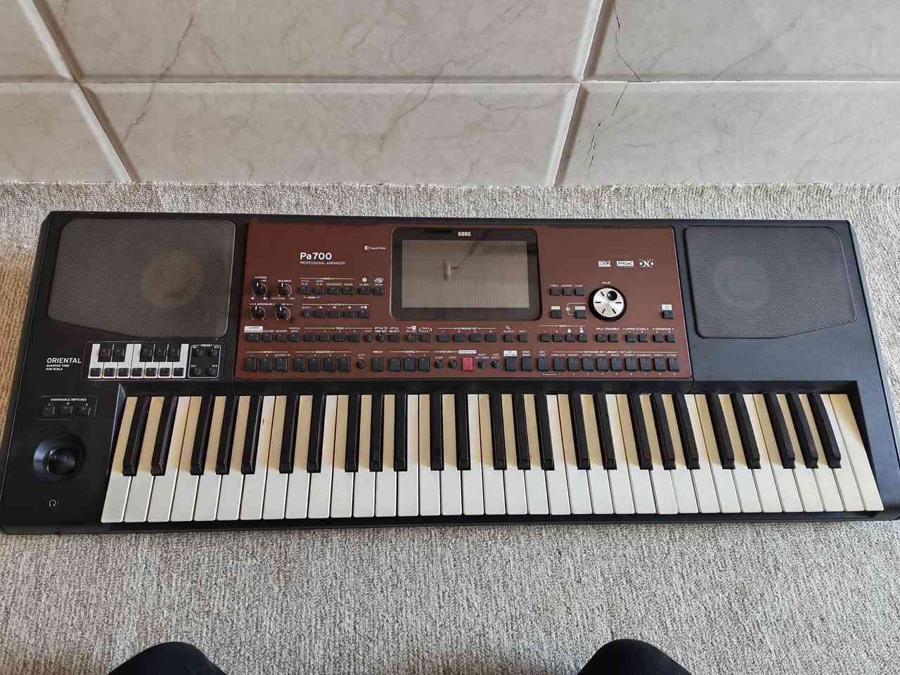 Korg p700 خاوين لوك كه م جانتاي خوي له گه له نرخ 850 دولار
کرایته وه ته نها بو خاوینکردتی پیک به شه رت ***********
