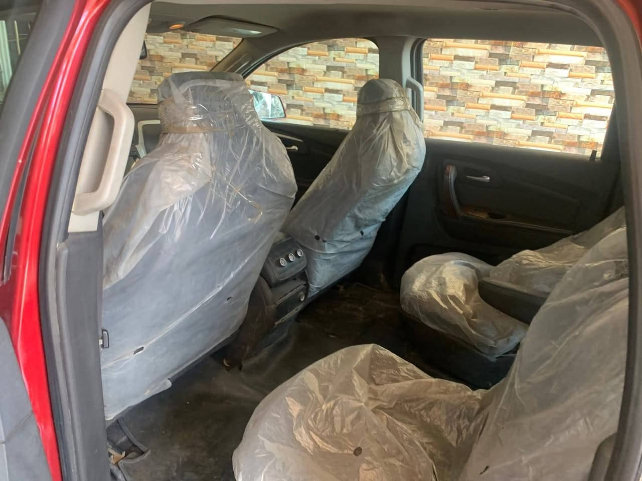 شوفرليت ترافس ٢٠١٢ باسمي رقم جديد و هزه جديدة مكانها بغداد
اعتبرها حزام تبديل بابتين سبعه راكب سياحي 
سعرها $ 110وبيها مجال 
***********
سيارات #بغداد #ترافس #ترافرس #شفروليه
