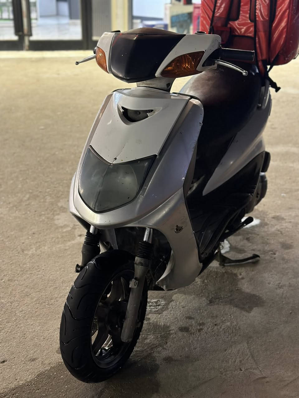 سكنز نثيه مكينه بجيس بجيس 140 دراجه نواقصها اكلوب اشاير وترايش غير شي ادلل خرسه شلعه معدل فول اكلج خلفي رياضي يشك شك مصورلك فديو ادخل شوفه وستمتع نضافه 100/100 سعرها 450 وبيها مجال قليل عنوان بغداد الشعب للتصال 24ساعه متواجد *********** اهلا وسهلا
