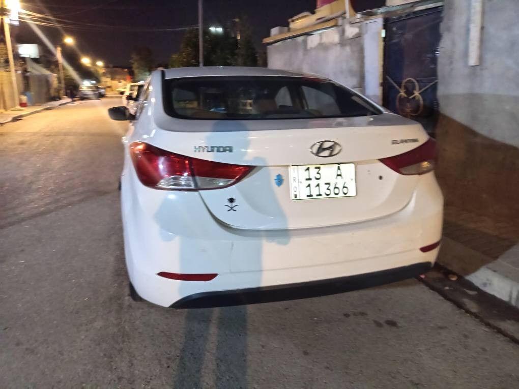 النترا 2013 بيها مدكر وجاملغ رقم ميسان 
السيارة نضيفه جاهزه كير مكينه حداديه تبريد 
100/100 رقم دولي 13 السعر 105 وبيها مجال 
البصره القبله *********** البصرة, العراق
