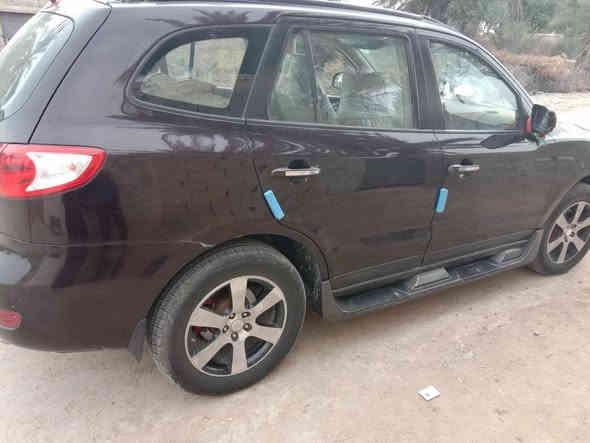 سنتافي وارد خليجي مديل2007 محرك6 سلندر 3قطع تبريد سعر 110وبيه مجال سونار موجود بل منشور ***********
