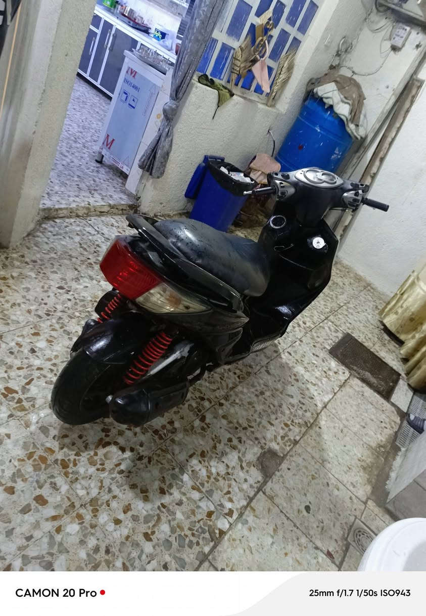 سكنس فحل للبيع كابريتر الدراجة خير من الله شلعه ومعدل الكفرات كلهن ختم واحد ويه المكينه بلادي المكينه بلادية ما مفتوحة مكاني بغداد مدينة الصدر تقاطع الكيارة السعر 400 وبيها مجال ***********
