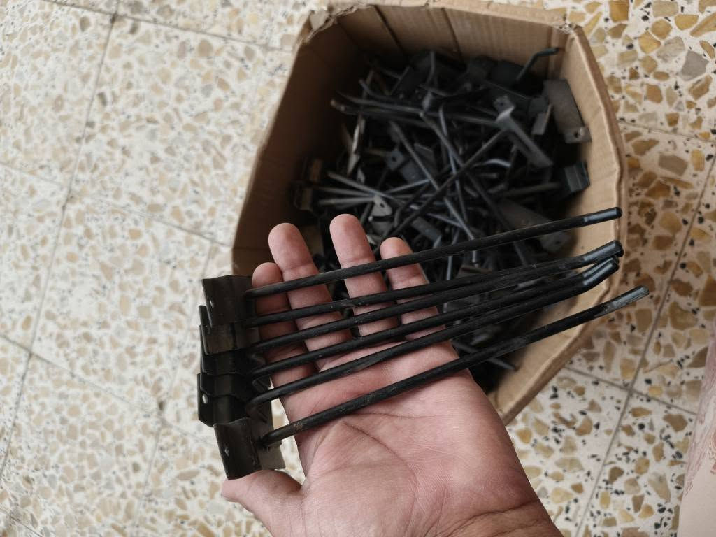 سلام عليكم ميز صيانه او هوكات 150قطعه او شاحنات كيبلات للبيع خاص او اتصال *********** عمارة, ميسان
