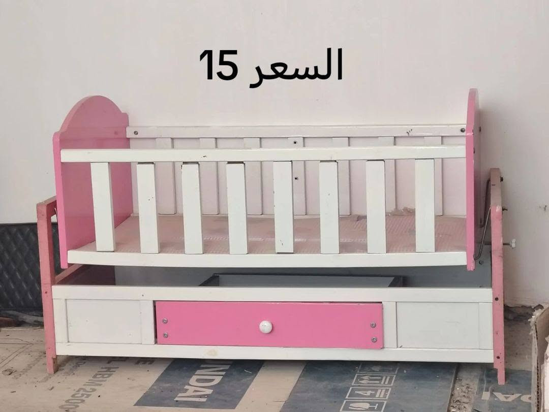 السلام عليكم اغراض بيت للبيع مكاني بغداد الورفلي رقم ***********
