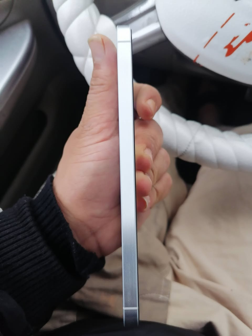 سلام عليكم ورحمة الله وبركاتة 
جهاز سامسونك gA56 5
جهاز مستخدم اقل من شهر يعني نظافة الف 
ذاكرة 256.8
شباب جهاز حيل نظيف مع ظمان6 اشهر سوفت وير ويعتبر ما مستخدم ب اساس
على سعر ادفع سعر زين وتشوف خيره


**إذا كنت صاحب هذا الإعلان وتريد حذفه لأي سبب، رجاءا أرسل رسالة إلى الدعم الفني**