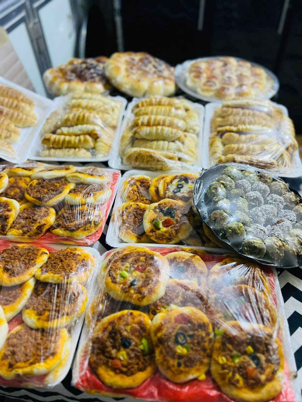 مرحبا حبايب الحجز مفتوح 
دولمة ب12 الف 
معجنات بانواعة 20قطعة ب10
خلية نحل ب10 للحجز خاص ومتوفر توصيل


**إذا كنت صاحب هذا الإعلان وتريد حذفه لأي سبب، رجاءا أرسل رسالة إلى الدعم الفني**