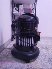 مكناسه كهربائي من شركه Wansa قوه 1800 واط نضيفه جداً سعر 50 وبي مجال ل...