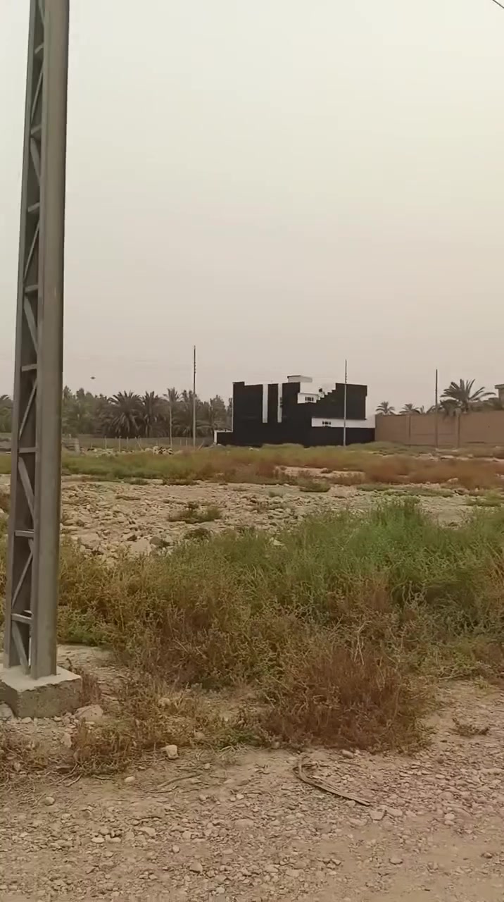 قطعة ارض للبيع مساحة 400 متر 20*20
ملاحضة//;;;/;;;;;
تنباع كلها اوجزء عادي او مراوس مع دار حسب القناعة
موقع مميز بعقوبة من ضمن مقاطعة خان اللوالوة ضمن حدود البلدية 
السلام عليكم 
 قطعة ارض زراعي عقد (25)   
موقعها بعقوبة خلف نادي الفروسية بيها طريق مجاور محطة فواد ومدخل مقابيل الرحمة 
خدمات (كهرباء +ماء +انارة +سبيس للشوارع) 
عرض الشارع 10 متر  اسعار مناسبة اتصال ***********
