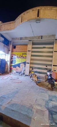 محل للايجار • ٥م واجهة ١١م نزال • مجاور اسواق الزهراء