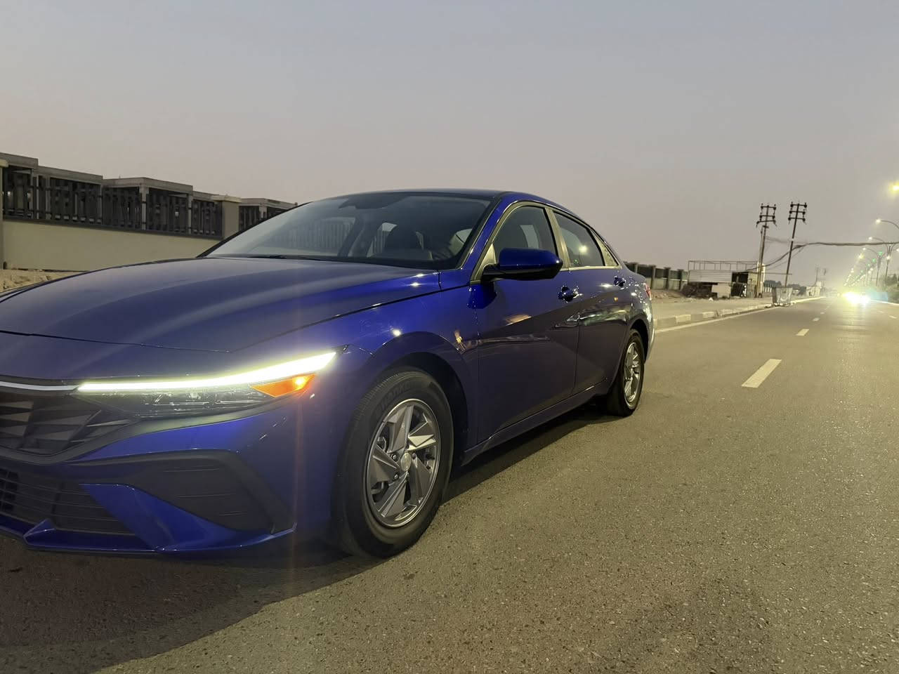 سلام عليكم النتر للبيع مديل 2024 
اليسار تقريم مياه امطار تعمل وتسير من امريك
دخول جديد 
بدون رقم 
مكان السيار بصر 
***********
