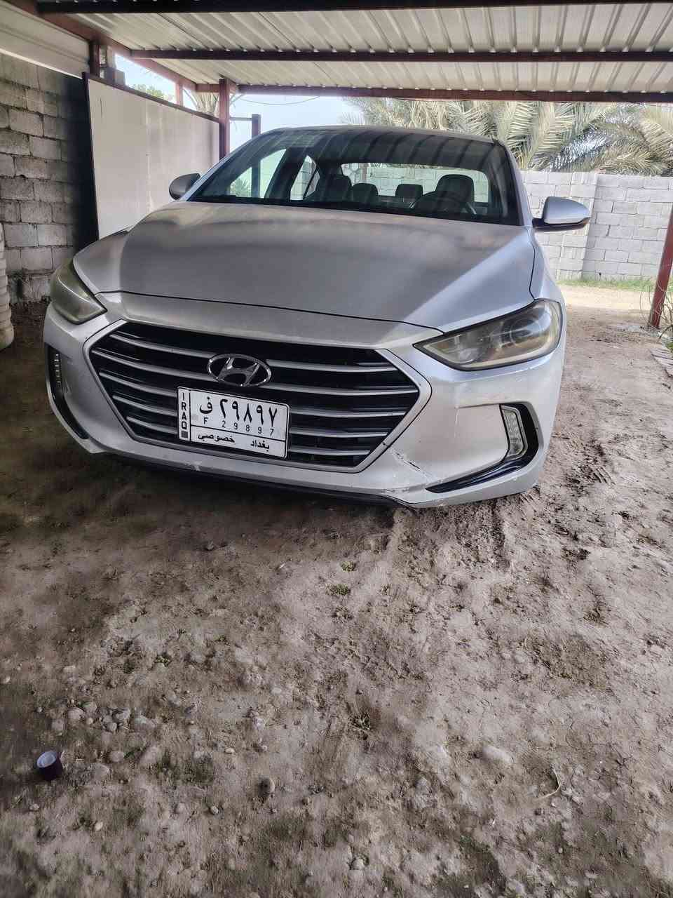 السلام عليكم من رخصت مدير الكروب
لانترا 2017 وارد امريكي  
كير محرك تبريد كفاله 
حادثهه جاملغ امامي جاملغ خلفي وربع الباب صبغ
بدون دواخل السياره ليبل واحد
وبيهه سونار اليوم أخذته
السعر ١١٨ وبيهه مجال بصيط
العنوان  بغداد
***********
***********
