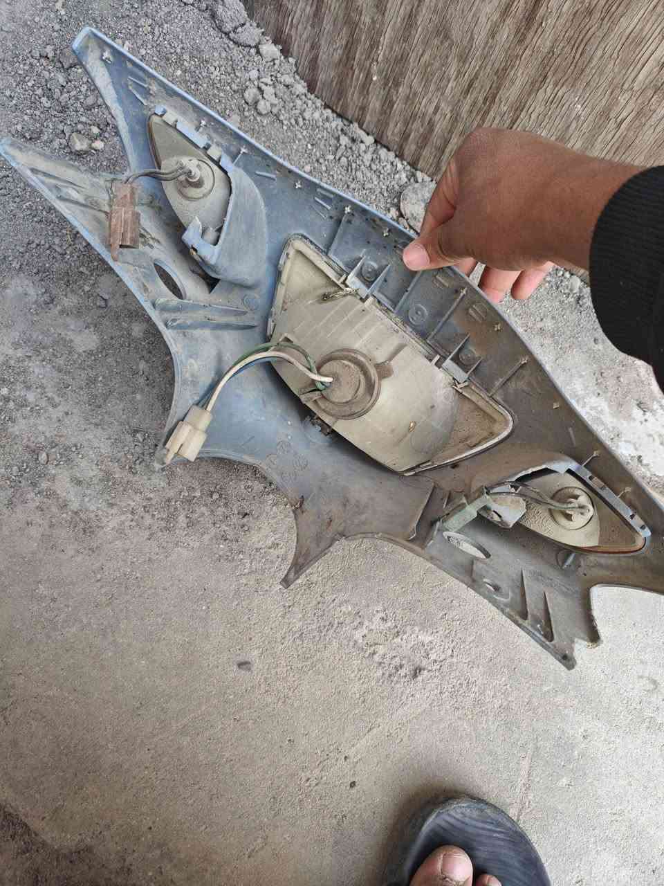 سلام عليكم  دراجه تمشي 80 ما عرف سمه شنو إدراجه طفت ماعرفت  شبيه ابيع كوم حديد قيم بل يرضي الله  عنواني البصره زبير


**إذا كنت صاحب هذا الإعلان وتريد حذفه لأي سبب، رجاءا أرسل رسالة إلى الدعم الفني**