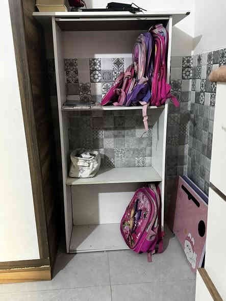 السلام عليكم أغراض بيت مستعمله للبيع التواصل على الخاص أو الاتصال على رقم ***********
