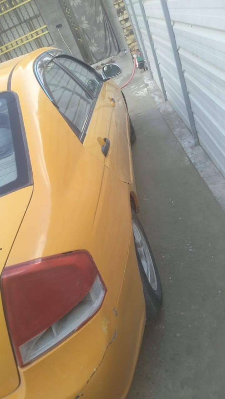 السلام عليكم من رخصت مدير الكروب سياره اسبكتره 2008امريكي سياره مكفوله عيب شرعي مكينه وكير وحداديه كفاله وتخم تاير من عده حادث أمريكي جاملغ  خلفي السعر 72وبيه مجال مكلف بنشر والاتصال  علا خط *********** المكان بابل لتحويل مباشر
