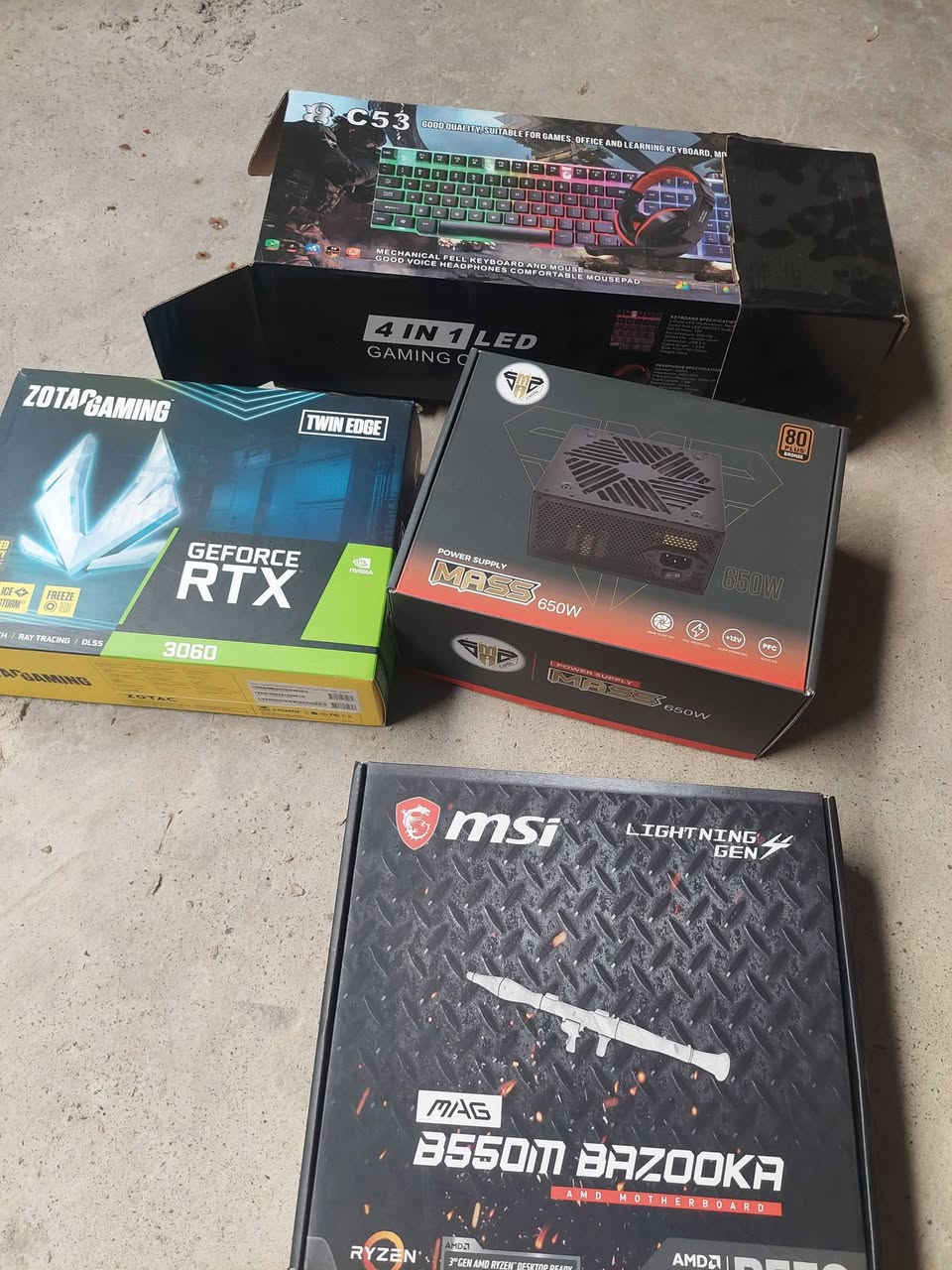 سلام عليكم تجميعه للبيع
GPU  RTX 3060 Zotac Twin Edge 12GB 
CPU  R5 5500
MB  Msi Mag B550M Bazooka 
RAM : Tforce 16GB 8x2 3600MHZ A-RGB Black
M.2  512GB (جديد)
HHD   512GB
PSU   650W (جديد)
CASE. 4Fan A-RGB (جديد)
كيبورد،ماوس،سماعه
استخدام أقل الشهرين والكراتين موجوده
سعر 900الف مكاني موصل


**إذا كنت صاحب هذا الإعلان وتريد حذفه لأي سبب، رجاءا أرسل رسالة إلى الدعم الفني**
