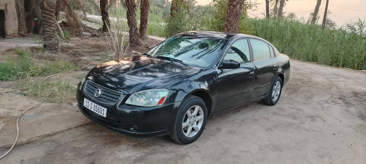 السلام عليكم
نيسان التيما موديل 2005 بسمي رقم بغداد دولي سنوية لل31 محرك وكير وحدادية وتخم تاير صار اسبوع من شاده مصبوغه عام للجماليه بيها عطل بسيط قطع نار من خط العقل  السعر 45 وبيها مجال للتواصل ***********
