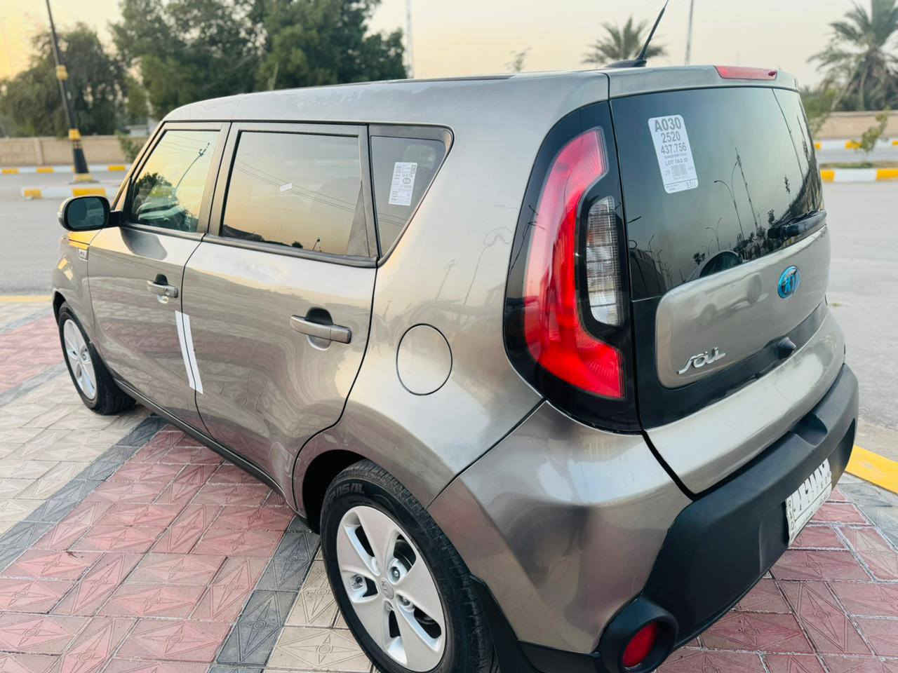 يا الله سلام عليكم كيا صول 2015امريكي مكفوله من التبديل بيه جاملاغ او بنيد صبغ اوطرف الجاملاغ الثاني صبغ اثر جرادرقم ذي قار سياره جاهزه كير مكينه حداديه تخم تاير جديد جاهزه الخير مكان ناصريه السعر 100او بيه مجال بصيط  امراوس او بيع حسب القناعه الستفسار ***********
