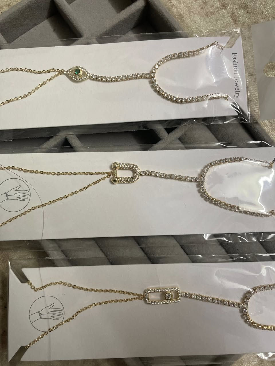 بنات اريد اسد البيج⭕️⭕️😣
وجاي اسوي تخفيضات 

كل القطع عليهن تخفيضات
الاسعار بلستوري
توصيل بسمايه الف🚗


**إذا كنت صاحب هذا الإعلان وتريد حذفه لأي سبب، رجاءا أرسل رسالة إلى الدعم الفني**