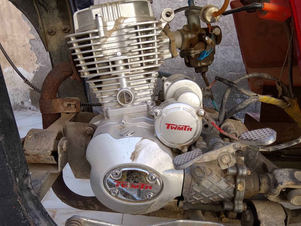 سلام عليكم ستوته للبيع موديل 2012 محتاز واريد بيع ***********
