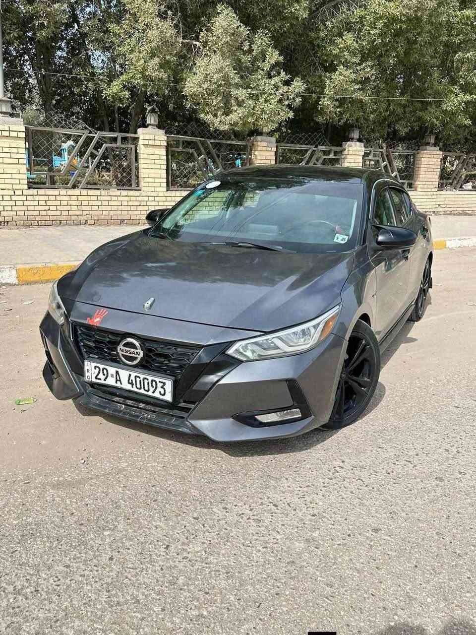 السلام عليكم 
بيع او مراوس 
نيسان سنترا 2020 وارد امريكي رقم واسط حره مداور ثاني يوم سياره بيه بنيد مبدل فول مواصفات عدا الفتحه بصمه تشغيل بصمه ابواب كشن جلد  ثلاث وضعيات قياده شاشه كبيراً كامرا دواره باقي مواصفات معروفه واضحه بلصور سياره جديده وجاهزه بدون اي نقص ماذب عليه ربع مكينه كير تبريد حداديه كله جاهز 
السعر 114 وبيه مجال مكاني ديوانيه 
***********
