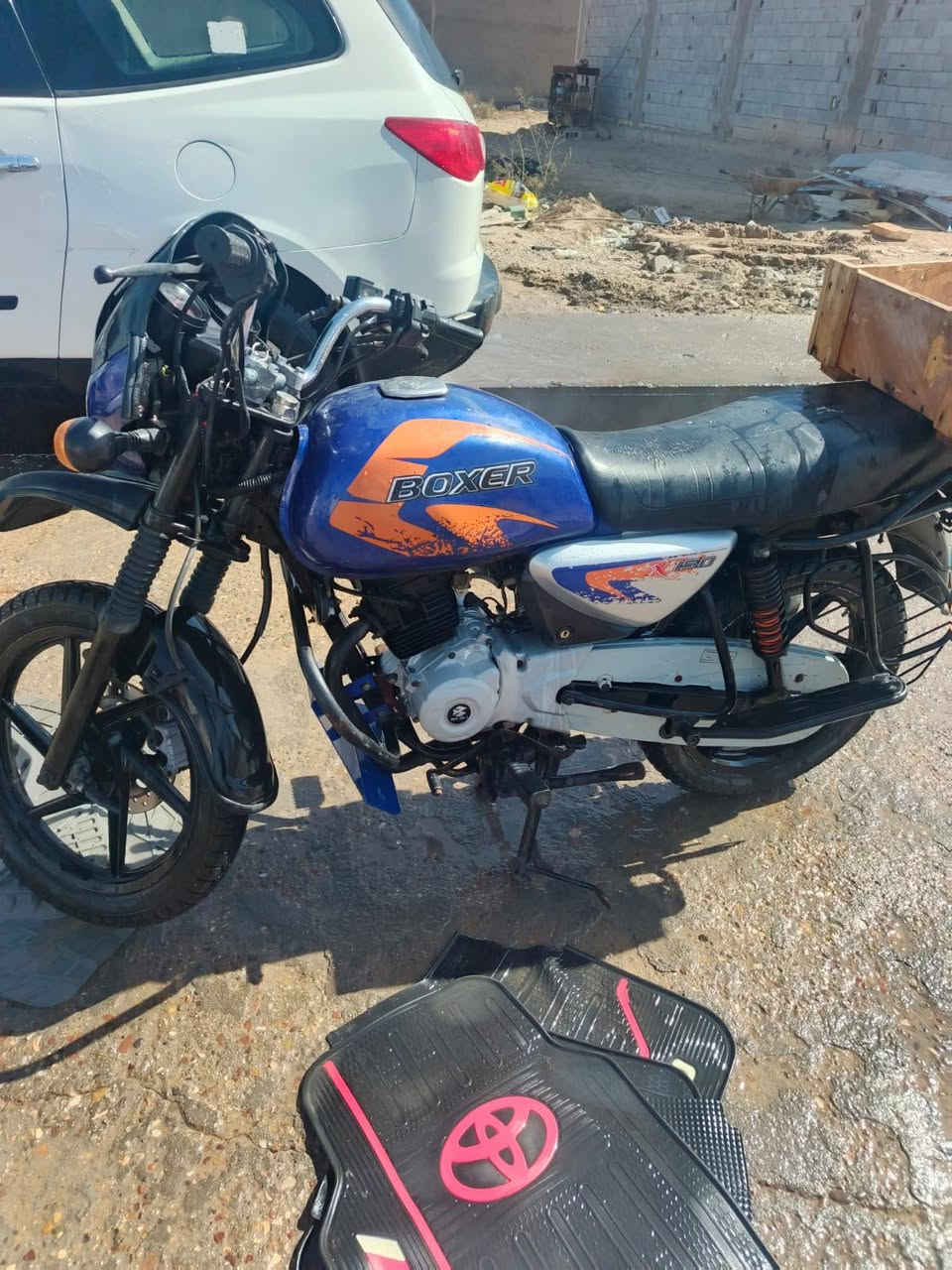 سلام عليكم شباب دراجه بوكسر للبيع مديل 20رقم وسنويه   السعر مليون وتسعميه وبيهه. مجال صاحب لدراجه  ***********  مكلف بلنشر
