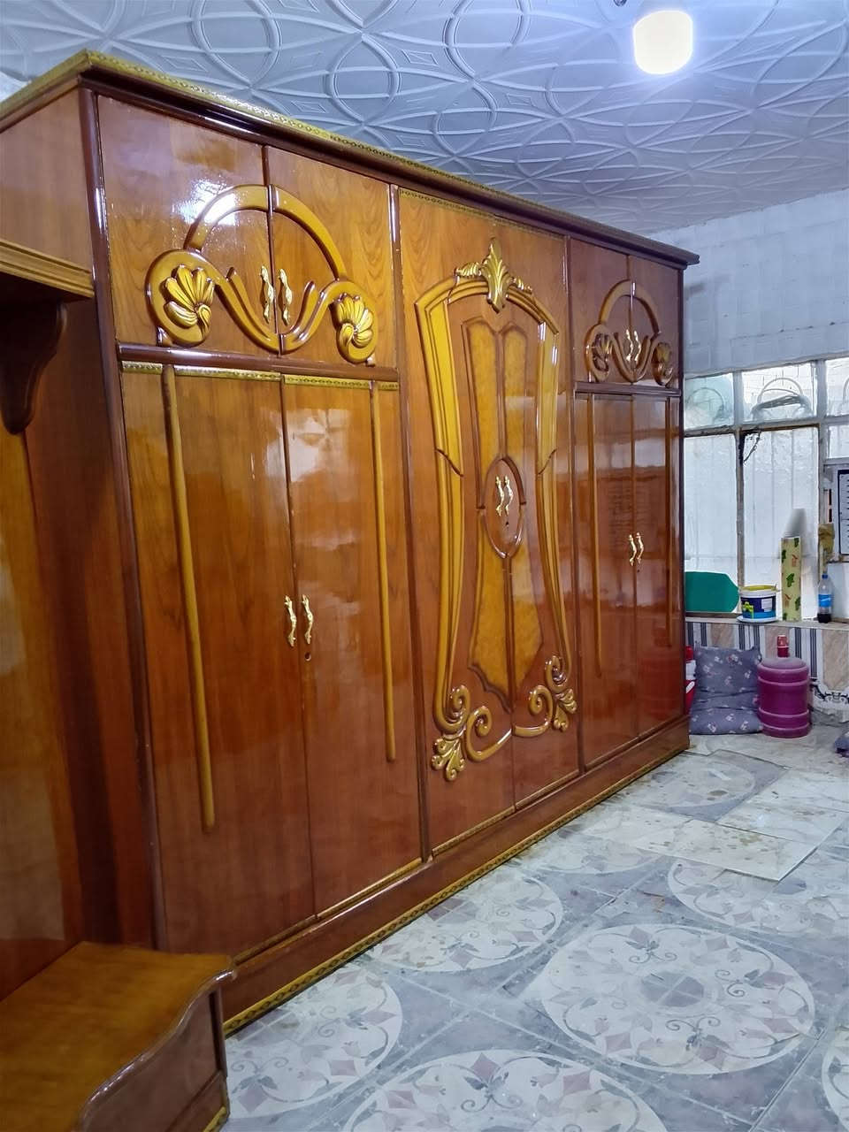 يالله
غرفة نوم 6باب ملحق 
صاج تسكام  داخل 4 ملم
خارج 5ملم
ضهر جرجوبة براغي  
جرباية 
كومديات منفصله 
غرفه اخت الجديده   واحلة م̷ـــِْن الصور
السعر  800
مع الشد والتوصيل حلة وكربلاء  
***********
***********وتساب
ملاحضة الغرفه احلة م̷ـــِْن الصور
