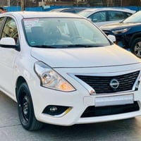 ماشيه 28 الف باسمي رقم بغداد كلين خليجيه بليته زركه   بيها فقط زلغ بال...