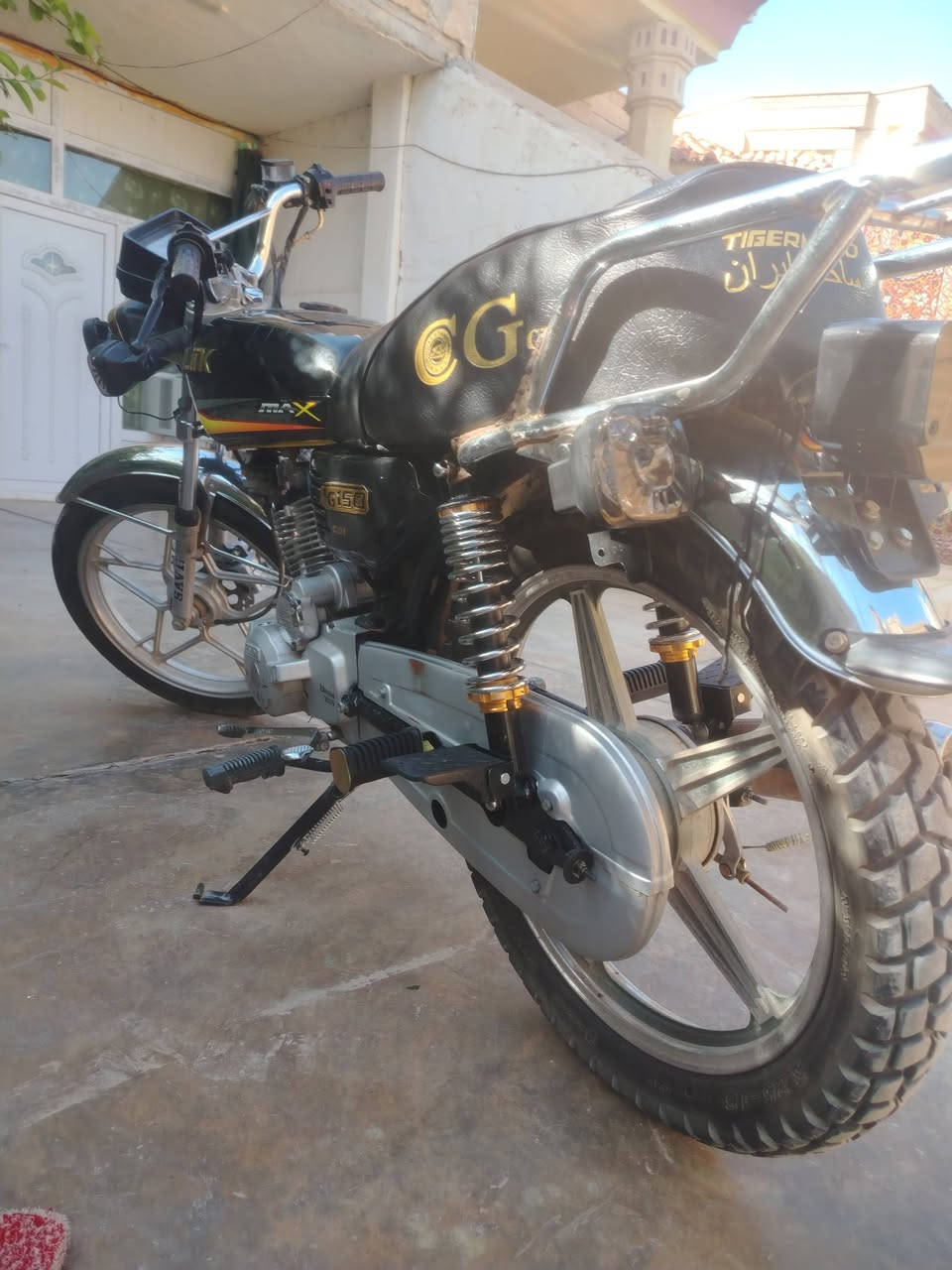 موطور إيراني محدث لاتبخير لاتنقيص مكفول من كلشي
موديل 2019 الموطور جديد مال بيت حتى توصيل ما مشتغل بين قوسين يمكن بل شهر يطلع ٣ مرات نضيف كلش وكلشي مناقصه السعر 380 وبي مجال بسيط

للستفسار : ***********
