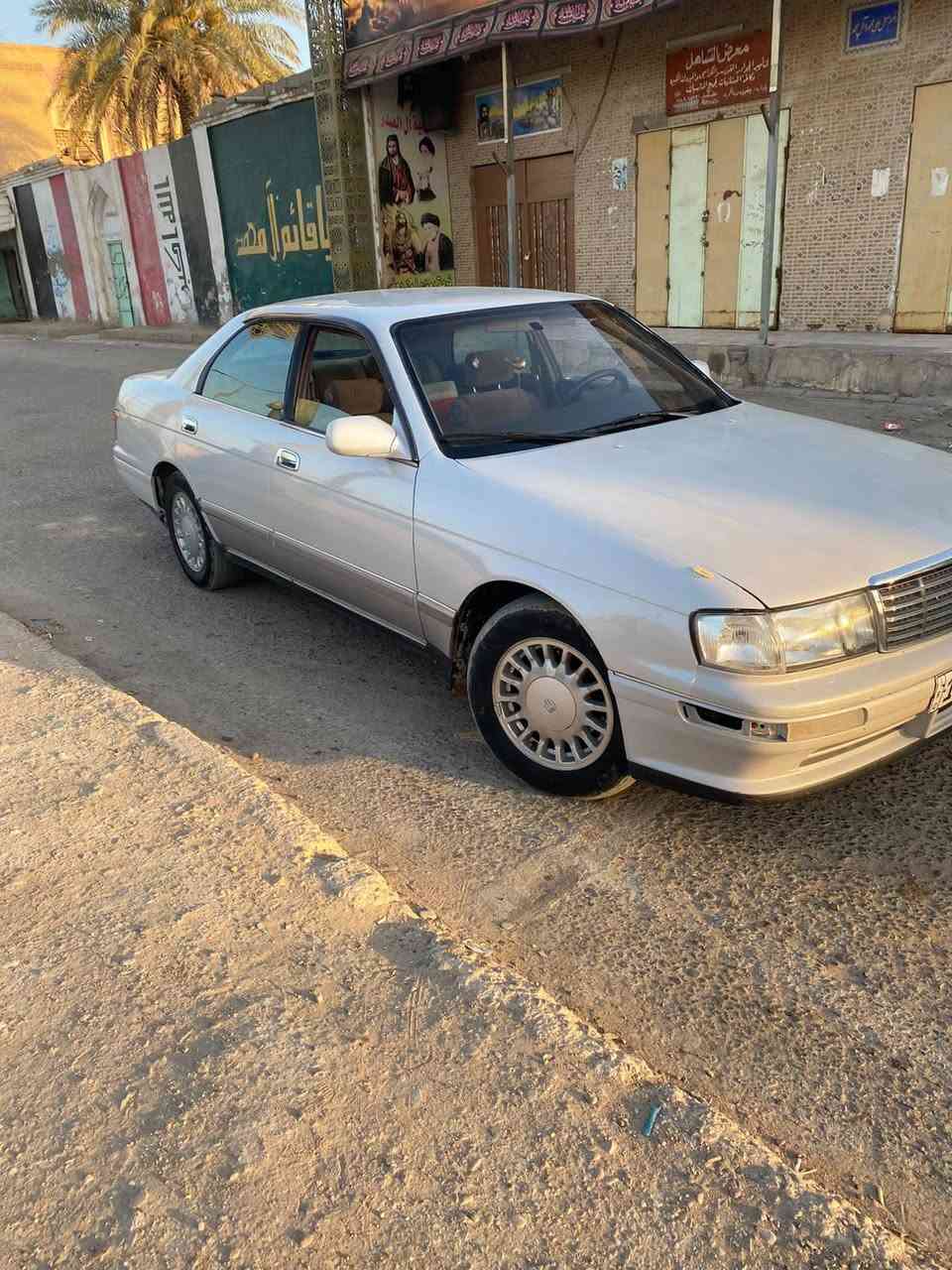 سلام عليكم بطه 94للبيع سياره مكفوله نقل جثه رقم نكليزي سنويه ال31 سياره جديده كلش فول سكان كهرباءي مفوله سياره طايحه عليهه القمريه وبيه كصه بتكمه الوره  فقط سياره اصويله راعيهه يمي بل عماره سياره جاهزه ترايك وين ما يعجبك سعرهه38وبيهه مجال رقم الهاتف ***********
