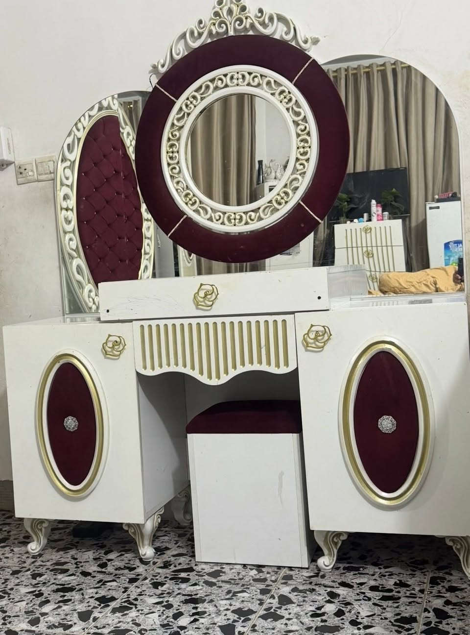 غرفه للبيع


**إذا كنت صاحب هذا الإعلان وتريد حذفه لأي سبب، رجاءا أرسل رسالة إلى الدعم الفني**