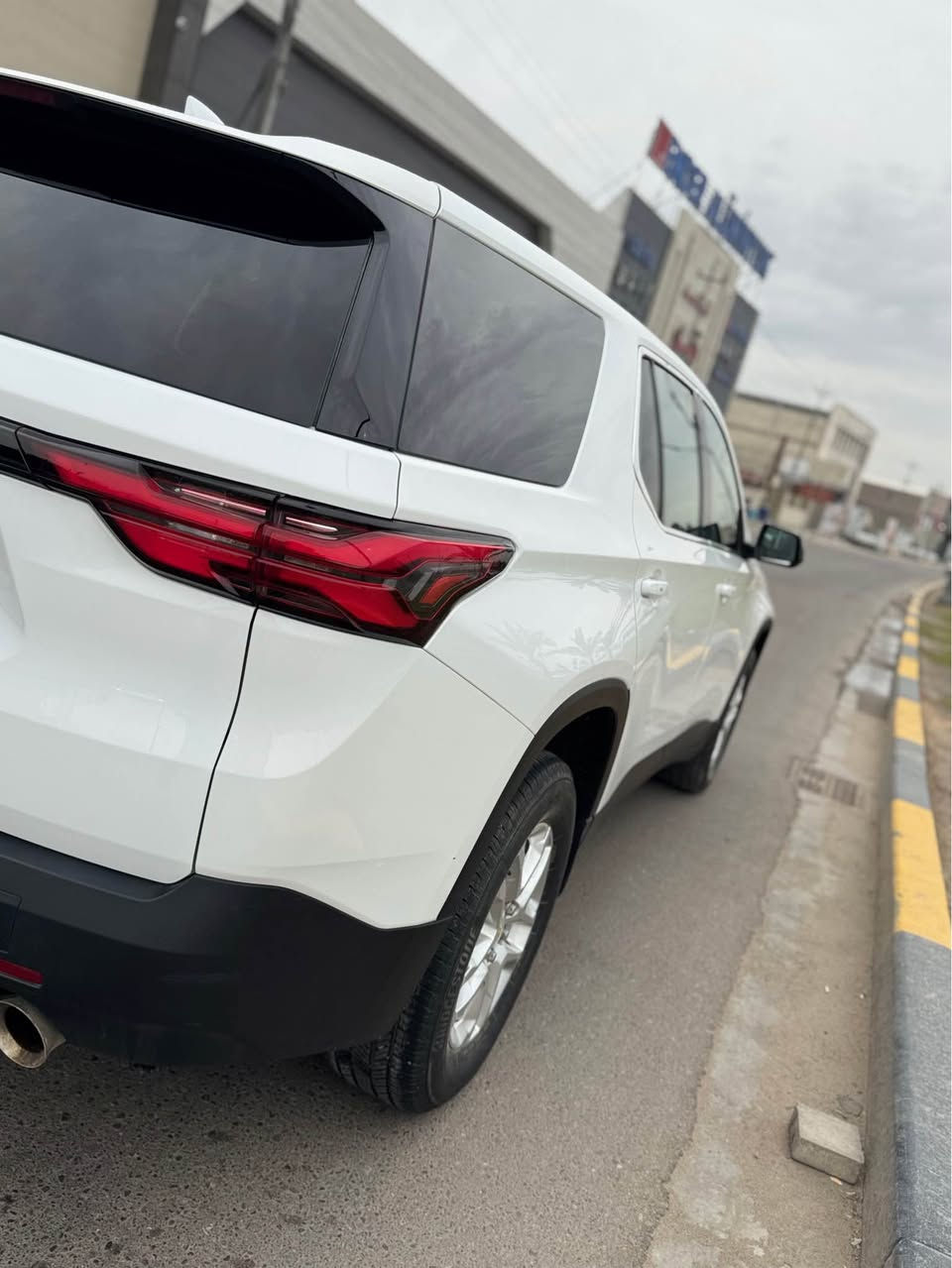 سلام عليكم 
شفر ترافلز 2023 ls حره بدون رقم تترقم جميع المحافضات 
السياره جديده ونضيفه حيل 
قطعتين صبغ لا شاصي ولا لغد 
سعرها 215
*********** البصرة, العراق
