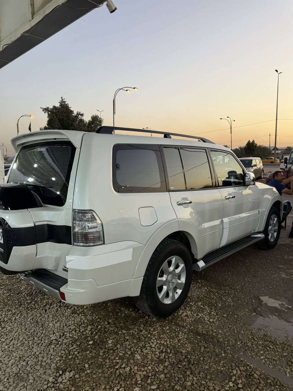 للبيع Mitsubishi Pajero 2016 حبتور - اللون
أبيض
• وارد حبتور
• محرك 6 / 3.8 سلندر
• دبل ثقيل وخفيف
• جير أوتوماتيك
• تبريد خلفي
• داخلية مرتبة جداً
• شاشه + كامرة
• سنسرات
• كراسي جلد
• فتحة سقف
• السيارة استخدام مرتب وما تحتاج
بيه PDR خفيف في الجاملغ الامامي الايسر سوناره ويه الصور منشور غير هذا السعر 200وبيه مجال  ماكو مكاني بابل حله
للاسفتسار اكثر اتصال ***********

