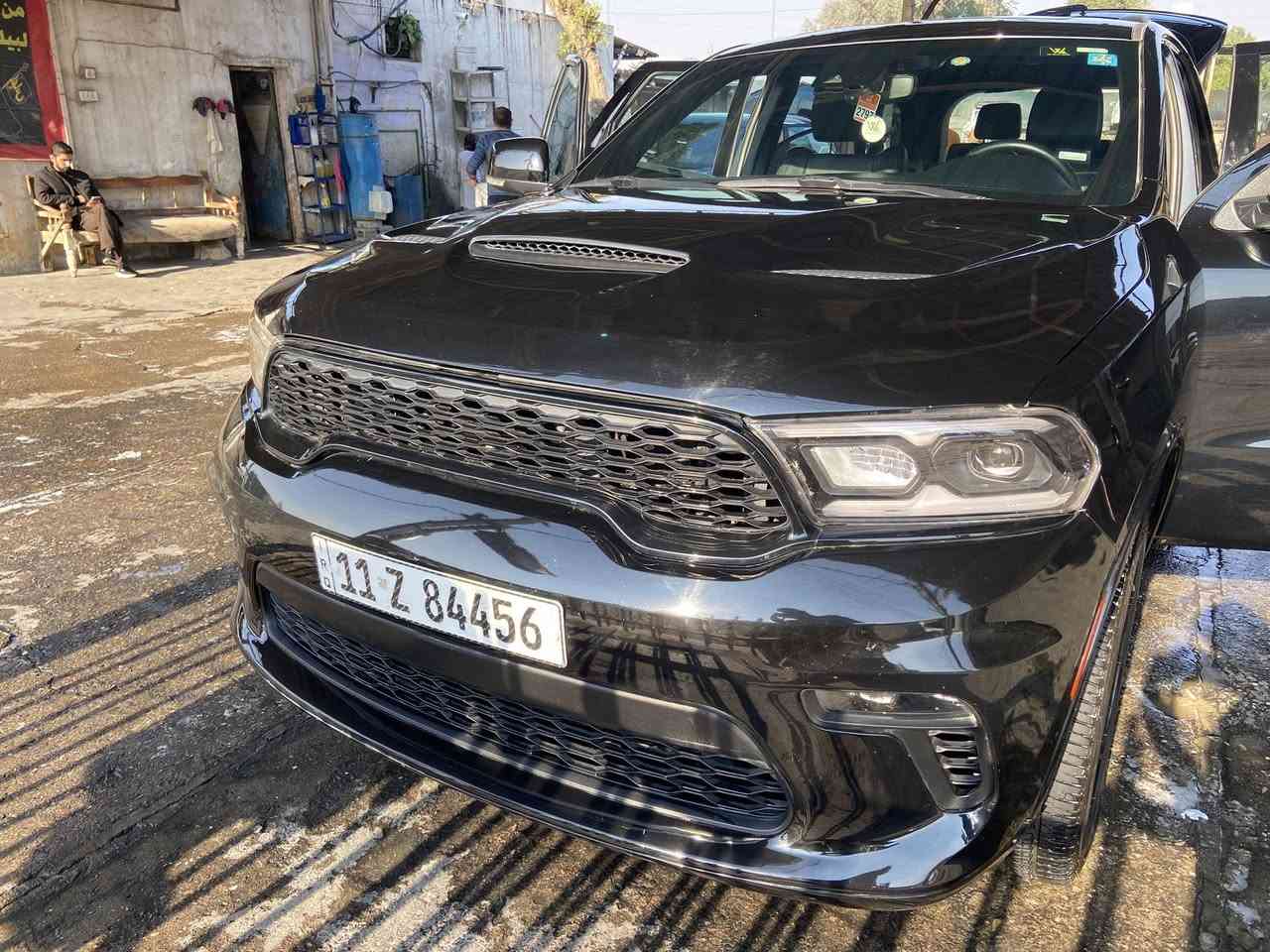 وج  دورنكو2024Gt  فول مواصفات
اللون اسود
محرك v6.    3600
فتحة سقف
حساسات خلفية
اشاير بالمري 
كشن  داخل اسود مع هيط احمر 
المري الجانبية بيها خاصية النزول عند الرجوع
الابواب الامامية بصمة
رادار ومثبت سرعة
نظام تثبيت السرعة التكيفي
نقطة عمياء
جنطة كهرباء
فتحة سلايد
اطفاء ذاتي
ستيرن تدفئة
تشغيل عن بعد
توقف ذاتي عند الرجوع 
‏parksense automatic braking
توقف ذاتي امامي
كشنات جلد كهرباء ترحيب وخزن
الكشنات الامامية تدفئة تبريد
الكشنات الخلفية تدفئة
ستيرن كهربائي
وضعيتان قيادة
لايتات زنون
كامرة دوارة
شاشة كبيرة
تبريد 3 قطع
ماشية 17 ألف ميل
حادثها جاملغ امامي جهة السايق وبنيد مبدل ودعامية. باب سايق بيه ربع صبغ

جاملغ عكس سائق بي بارد وتكحيل
السعر 278
رقم بغداد
مكان السياره / بغداد _كم ساره  
للاستفسار الاتصال +واتساب ***********
