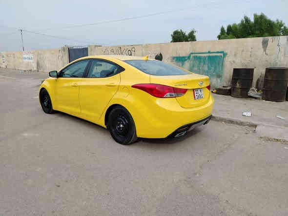 السلام عليكم
للبيع النترا 2013 

رقم بغداد انكليزي الجديد هزه جديده بأسمي 

حادث السياره خشم البنيد والجاملغ الايمن السياره ليبل واحد بدون تبديل 

صدر وتخم تاير جديد ومدوشمه وتبريد ثلج بيها منضومه غاز 
السياره جاهزه 

السعر: 105 وبيها مجال 

مكان السياره: البياع حي الري 

التلفون: ***********
