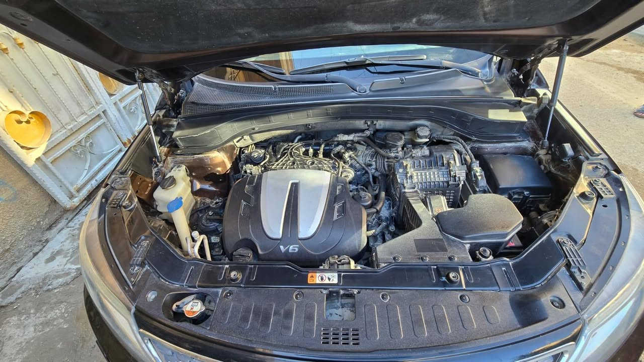 سلام عليكم سورنتو 14خليجي كويتي فول 1عله 1 السياره مكفوله كفاله عامه الموصفات سته  سلندر محرك كير مكفوله كشنات جلد قرميدي بصمتين زراك جرس 120علامه سورنتو بل دوسات كامرة حساسات امامي وخلفي كشنات كهرباء بعد بيه موصفات السعر 180بيه مجال قليل مكان بغداد جكوك ***********
