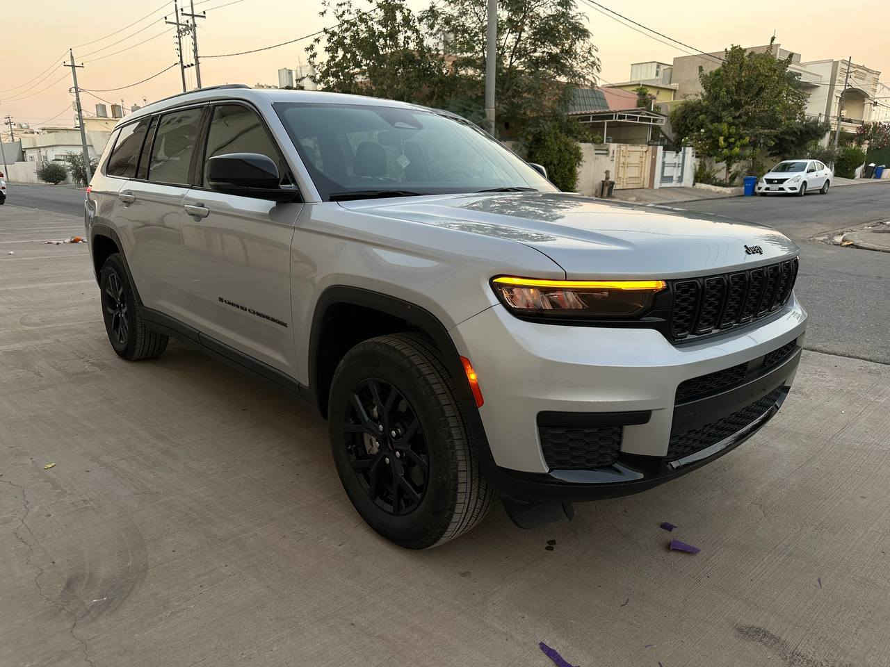 2024 Jeep Grand Cherokee Altitude 4x4
(Altitude 4x4) مواصفات 
یەک پارچە سبووغە بێ دەعمە بێ ناوگرتن بێ ئەرباگ 
(31.000) ماوەی ڕۆشتن
سعری کۆتایی : $ 275
Vin ; 1C4RJKAG3R8549069
شوێن ؛ هەولێر نزیک ماجدیمۆڵ
Whatsup ;
***********
***********

____________

2024 Jeep Grand Cherokee Altitude 4x4
(Altitude 4x4) مواصفات 
واحد قطعه صبغ بدون حادث بدوم دواخل بدون ارباك 
(31.000) ماشي
سعر نهائی: $ 275
Vin ; 1C4RJKAG3R8549069
مكان; اربيل قريب ماجديمول
Whatsup ;
***********
***********
