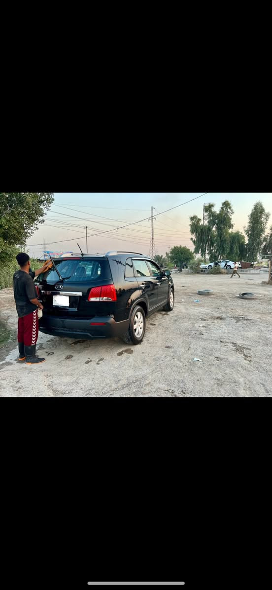 سورنتو 2011 
3قطع تبريد 
محرك6 سلندر 
السعر 125 قفل 
ديالى بعقوبة 

***********
