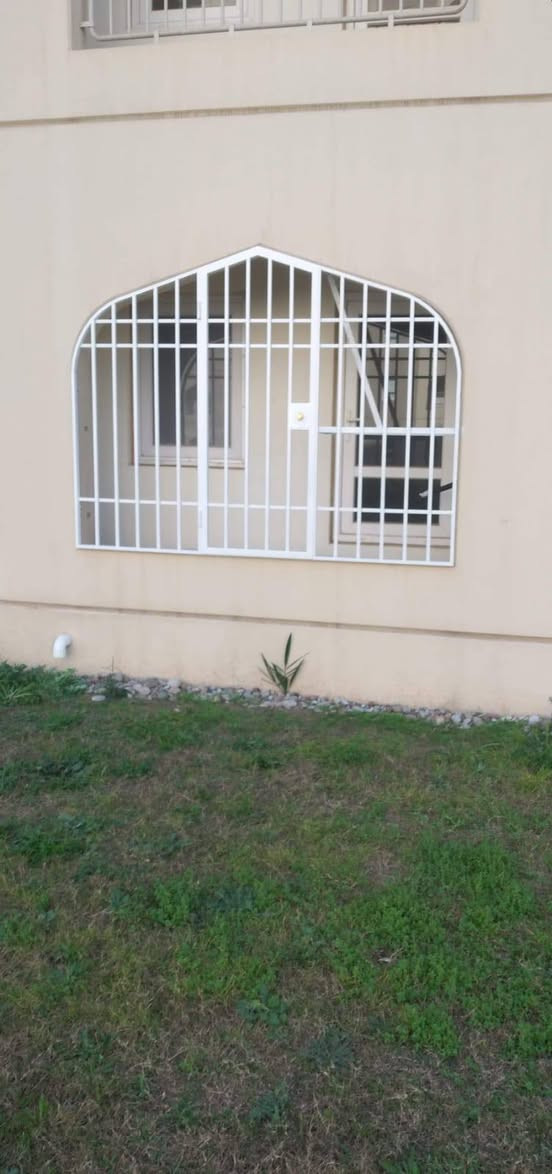 السلام عليكم اخوان مستعدون لعمل الكتائب وعمل اقفال القاصه وعمل نقاط إضافية ويوجد أشكال جديدة من الكتائب اخوكم ابو حسين  الحدادساكن يمكم بسمايه وهذا رقمي***********  علمن اسعاري مناسب جدا جو السوك والحديد كل تركي ويوجد مانع الذباب واتساب ماسنجر انشالله أكون في خدمة أهلنا بسمايه
