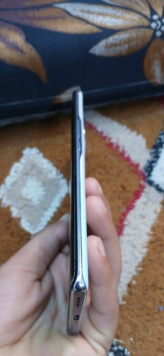 جهاز HONOR X9a 5G للبيع ذاكره 265  نضيف فقط كامره الخلفيه شويه مو واضحه ولباقي مكفول سعره ١٧٥ وبي مجال


**إذا كنت صاحب هذا الإعلان وتريد حذفه لأي سبب، رجاءا أرسل رسالة إلى الدعم الفني**